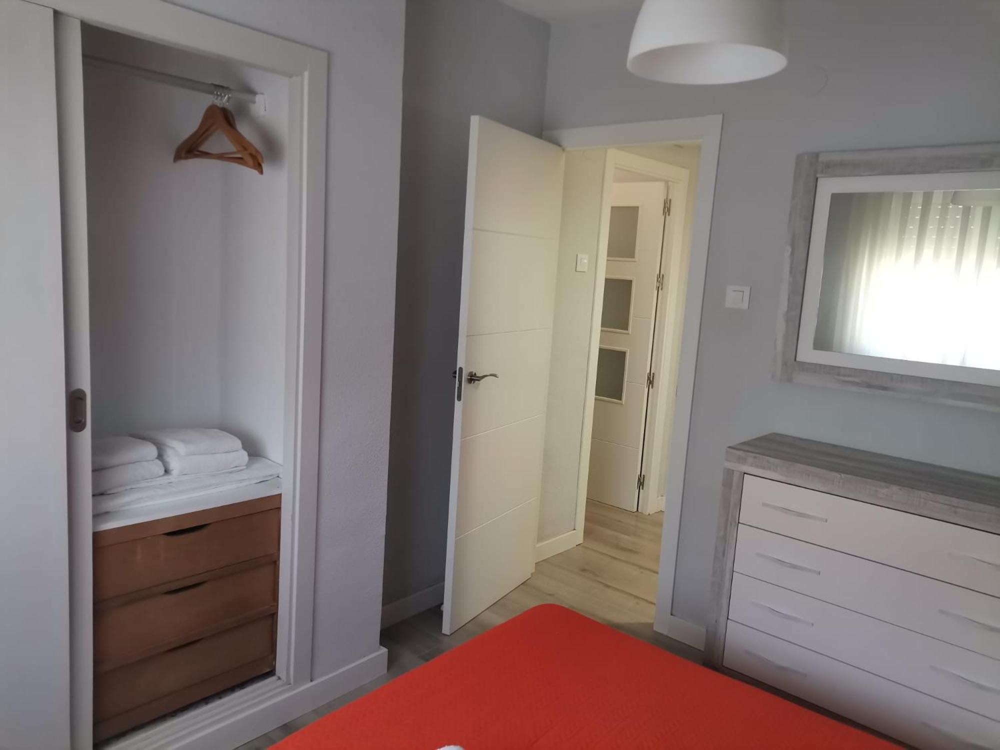 Apartamentos La Encarnacion I Лос Алказарес Экстерьер фото