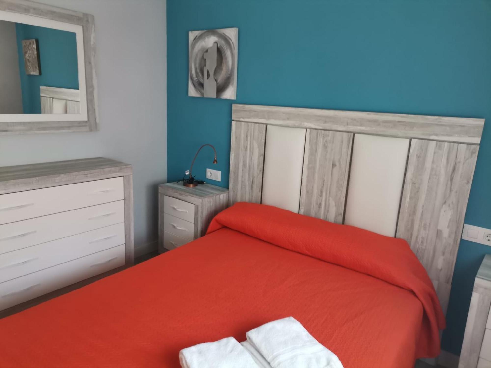 Apartamentos La Encarnacion I Лос Алказарес Экстерьер фото