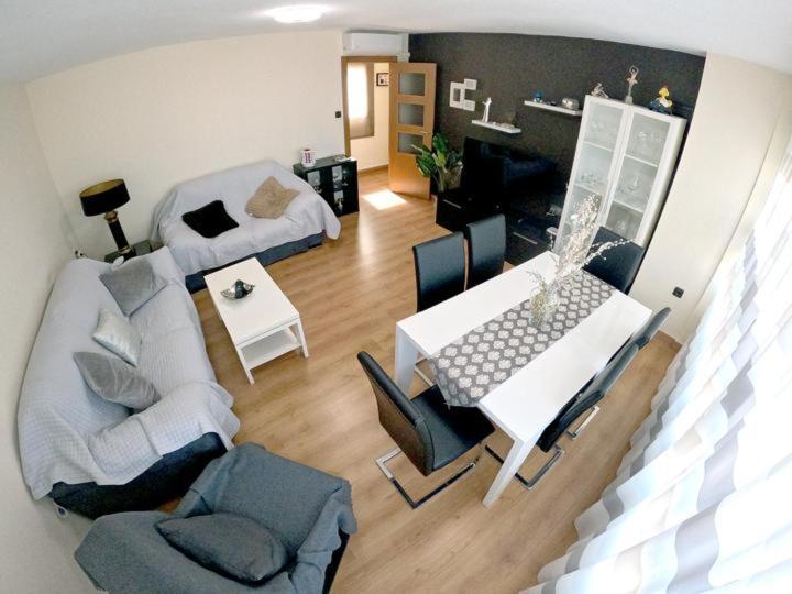 Apartamentos La Encarnacion I Лос Алказарес Экстерьер фото