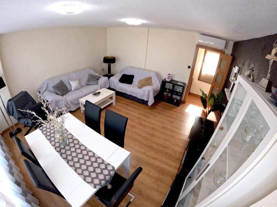 Apartamentos La Encarnacion I Лос Алказарес Экстерьер фото